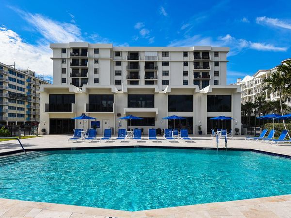 145 Ocean Avenue, Unit 303, Palm Beach Shores, FL 33404