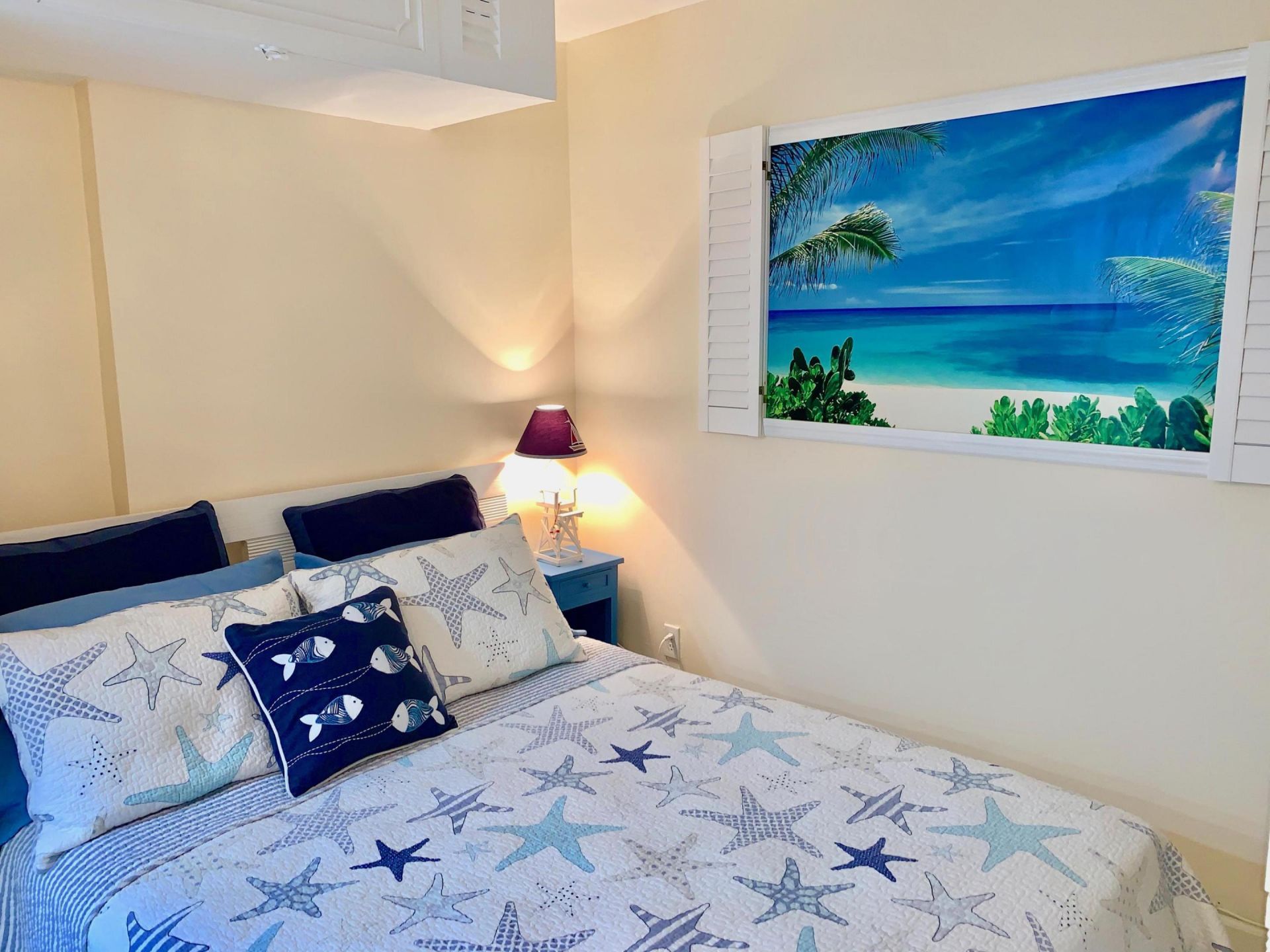 145 Ocean Avenue, Unit 303, Palm Beach Shores, FL 33404 Photo