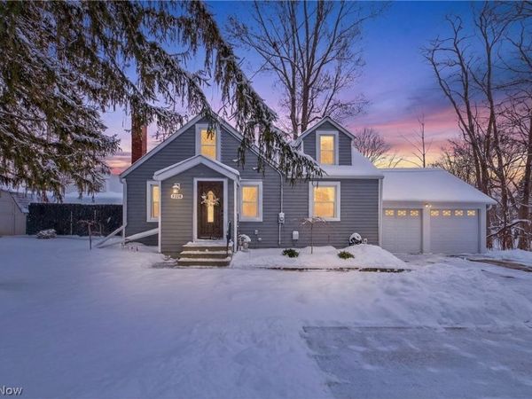 4536 Center Road, Brunswick, OH 44212