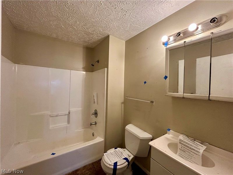 571 E 115th Street, Cleveland, OH 44108 Photo 15