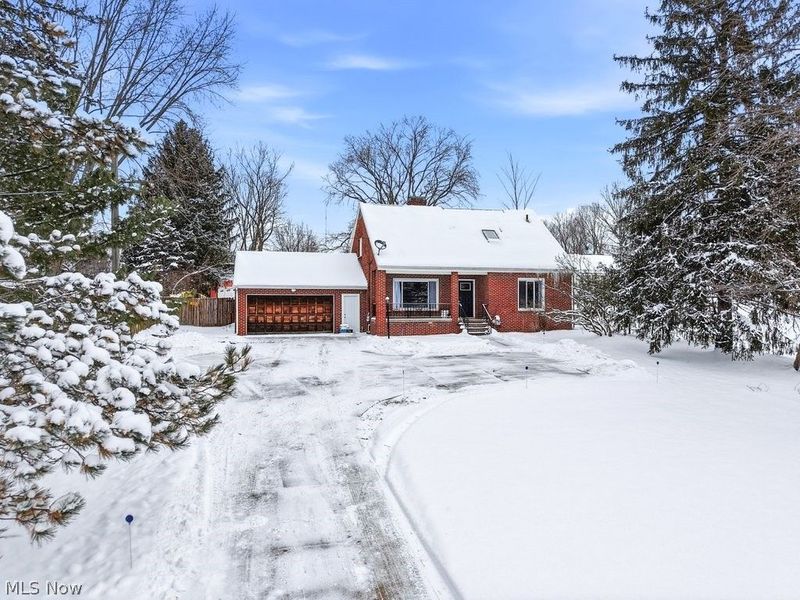 4790 W Sprague Road, Parma, OH 44134 Photo 2