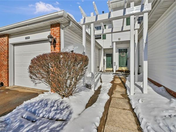 15496 Shaleside Court, Middleburg Heights, OH 44130