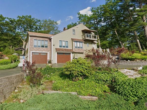 1 Grandview Avenue, Derry, NH 03038