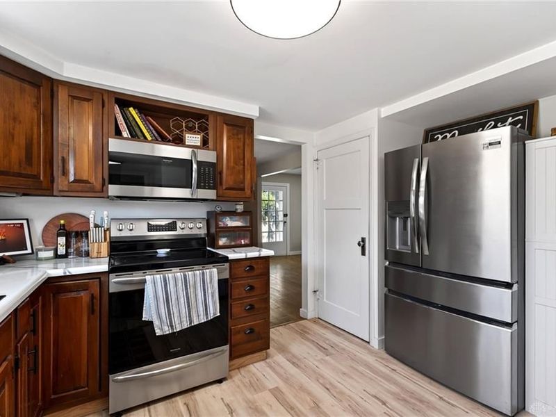 8314 Chambersburg Road, Dayton, OH 45424 Photo 21