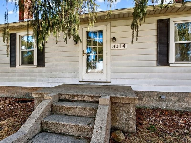 8314 Chambersburg Road, Dayton, OH 45424 Photo 6