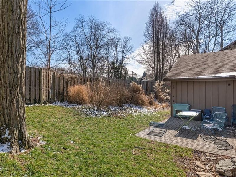 6370 Shadow Lake Trail, Centerville, OH 45459 Photo 24