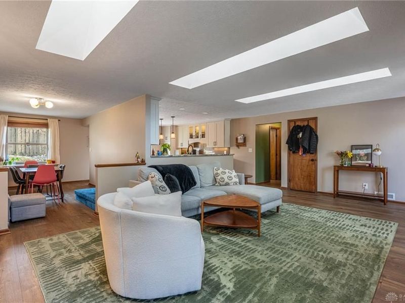 6370 Shadow Lake Trail, Centerville, OH 45459 Photo 5