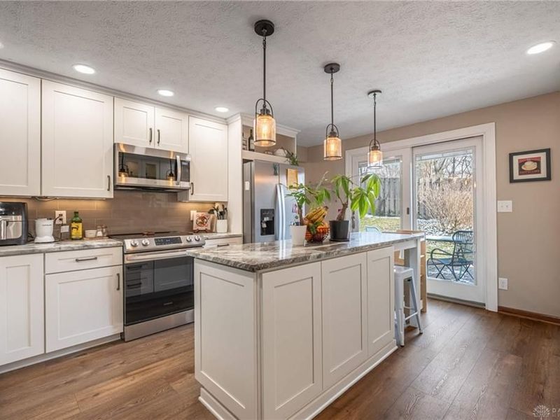 6370 Shadow Lake Trail, Centerville, OH 45459 Photo 8