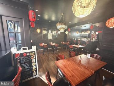 246 S 11TH STREET, PHILADELPHIA, PA 19107