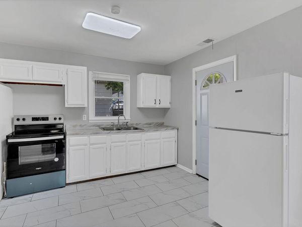 2067 Bessie St, Springfield, TN 37172