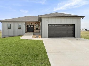 284 SW 1311 Road, Holden, MO 64040
