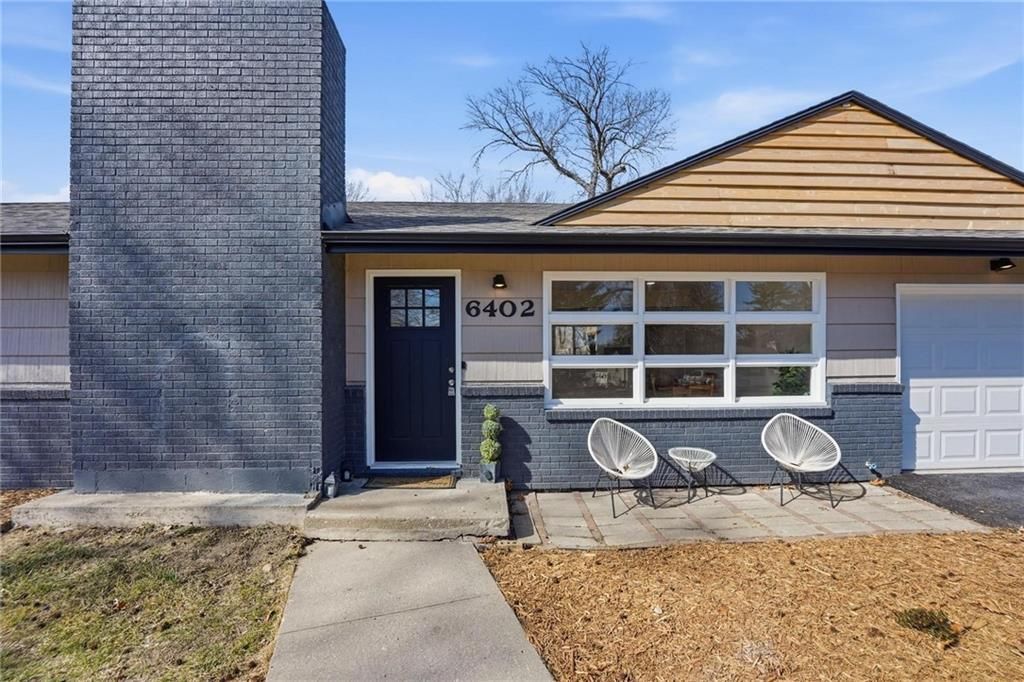 6402 N Forest Avenue, Oakview, MO 64118 Main Photo