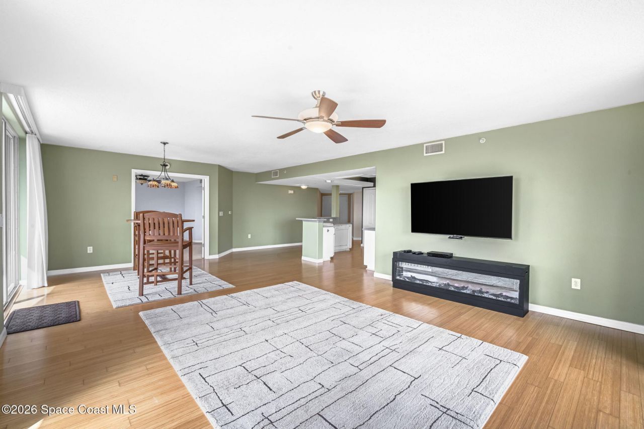 800 Del Rio Way, Unit 501, Merritt Island, FL 32953 Photo
