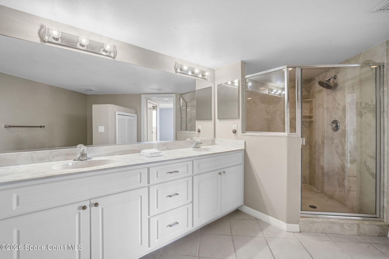 800 Del Rio Way, Unit 501, Merritt Island, FL 32953 Photo