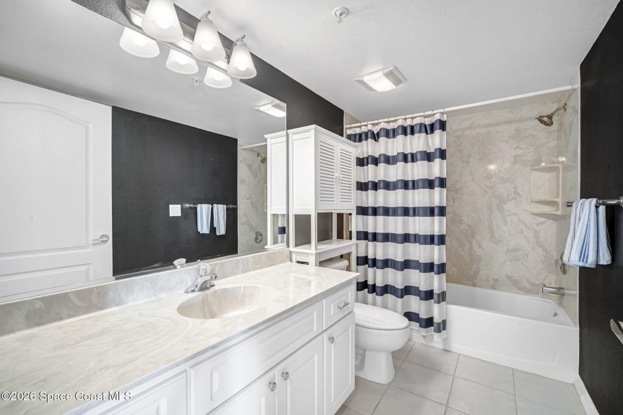 800 Del Rio Way, Unit 501, Merritt Island, FL 32953 Photo
