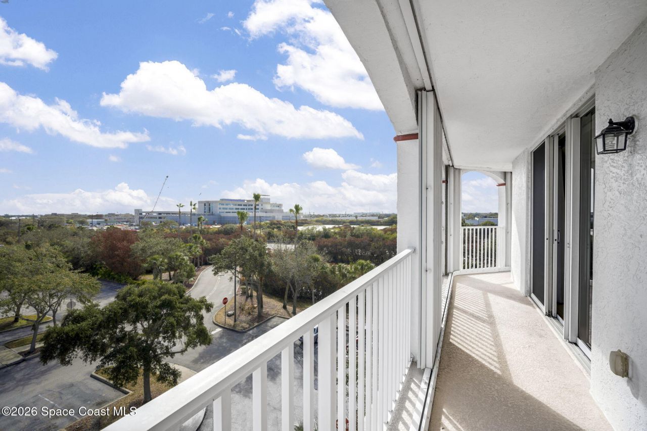 800 Del Rio Way, Unit 501, Merritt Island, FL 32953 Photo
