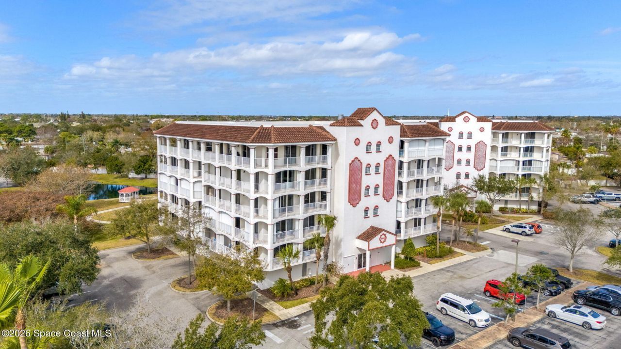 800 Del Rio Way, Unit 501, Merritt Island, FL 32953 Photo