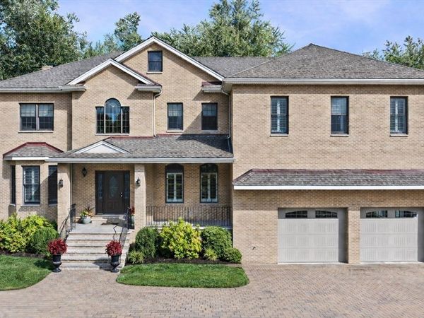 159 Main Street, Lynnfield, MA 01940