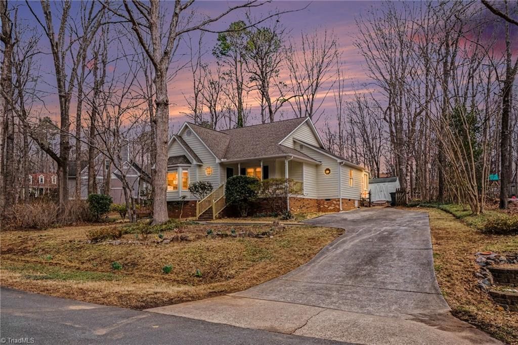 102 Twisted Court, Hillsborough, NC 27278 Main Photo