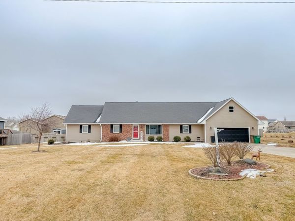403 2nd Street NW, Bondurant, IA 50035
