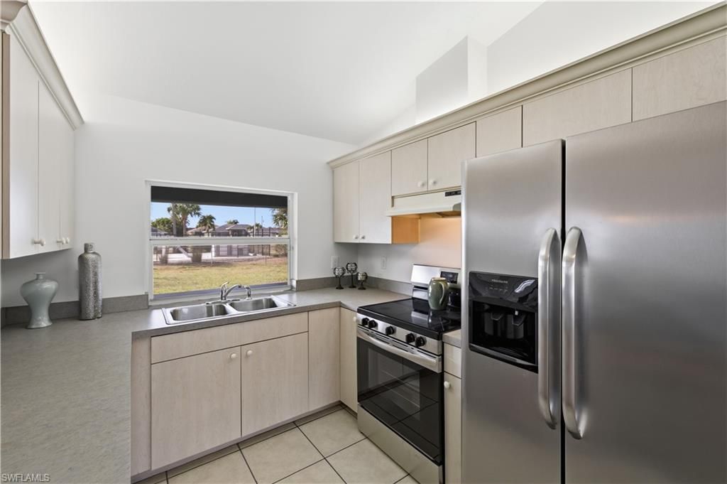 910 Gleason Pkwy, Cape Coral, FL 33914 Photo