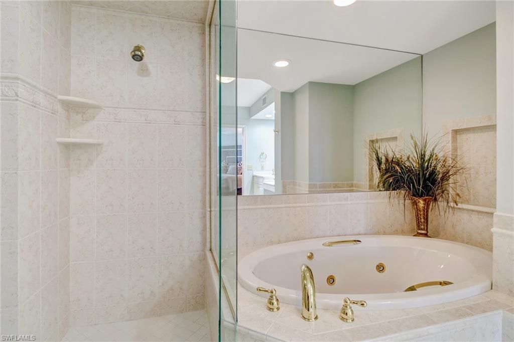 4041 Gulf Shore Blvd N, Unit PH-7, Naples, FL 34103 Photo