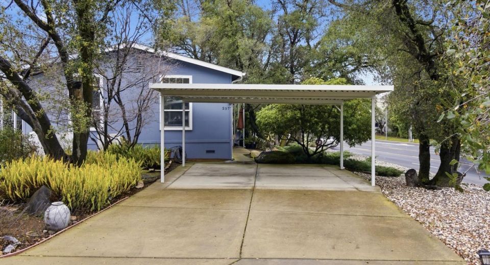 257 Bluebird Ln, Folsom, CA 95630 Photo