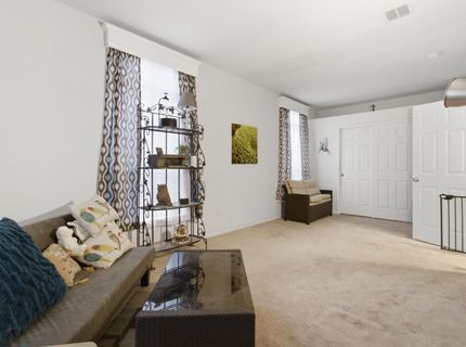 257 Bluebird Ln, Folsom, CA 95630 Photo