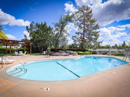 257 Bluebird Ln, Folsom, CA 95630 Photo