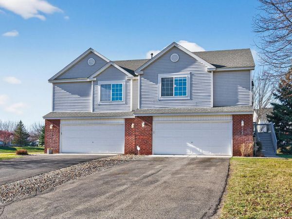 15687 Finewood Court, Apple Valley, MN 55124