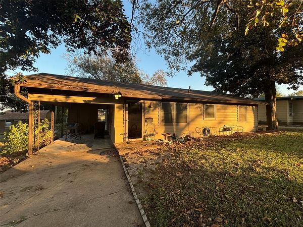 703 S 32nd Street, Temple, TX 76501