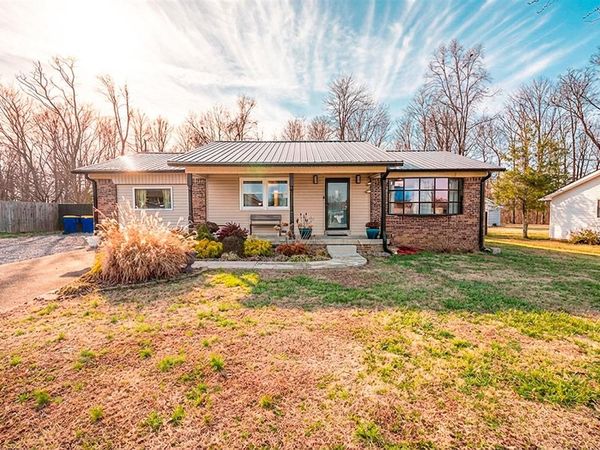 163 Southwest Circle , Scottsville, KY 42164