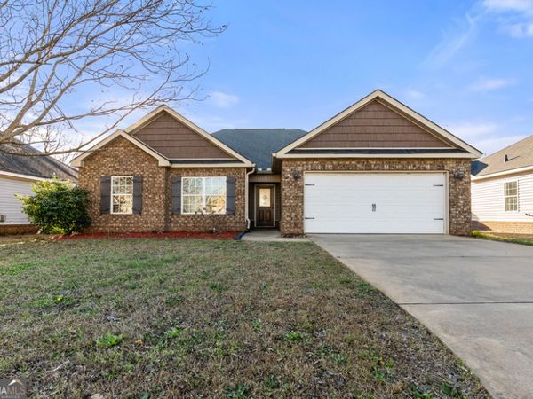 220 Summerstone Bend, Byron, GA 31008