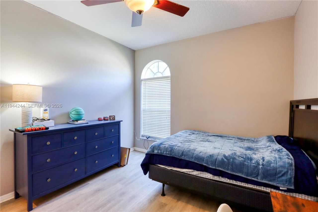 2845 Fairways Dr , Homestead, FL 33035 Photo