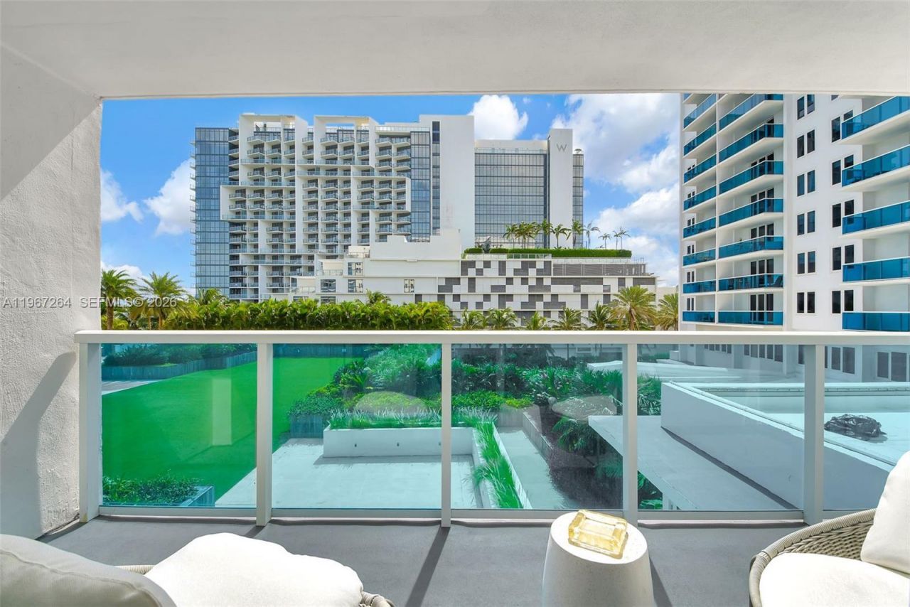 2301 Collins Ave , Unit 303, Miami Beach, FL 33139 Photo