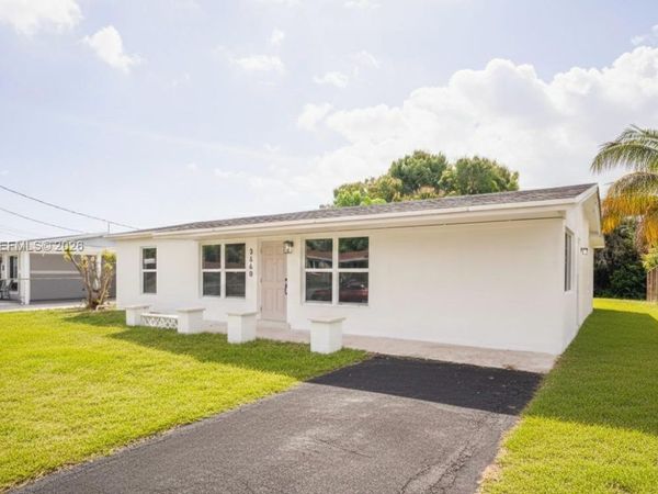 3460 NW 17th St, Lauderhill, FL 33311