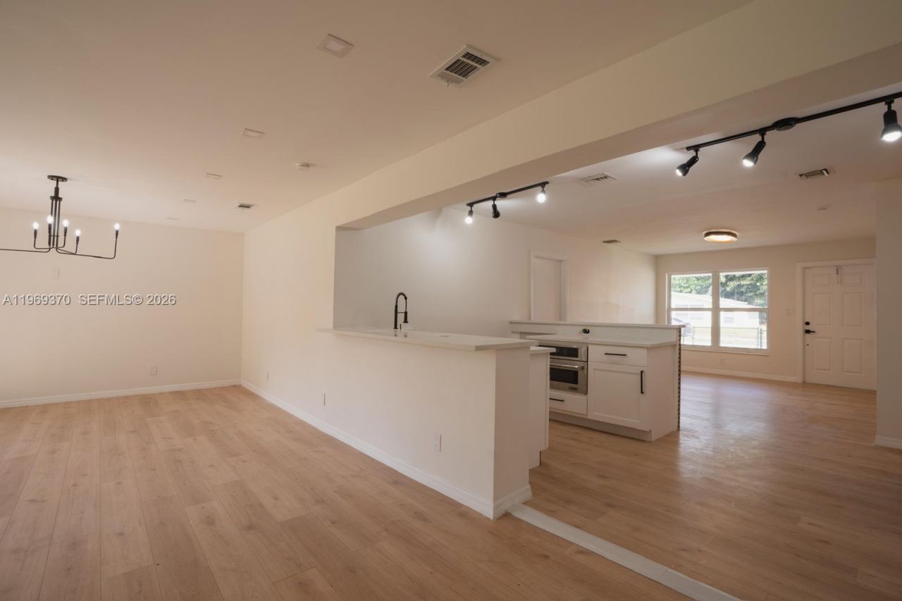 3460 NW 17th St, Lauderhill, FL 33311 Photo