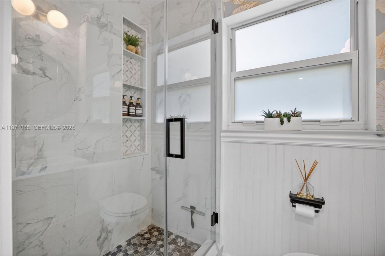 252 SW 23rd St , Fort Lauderdale, FL 33315 Photo