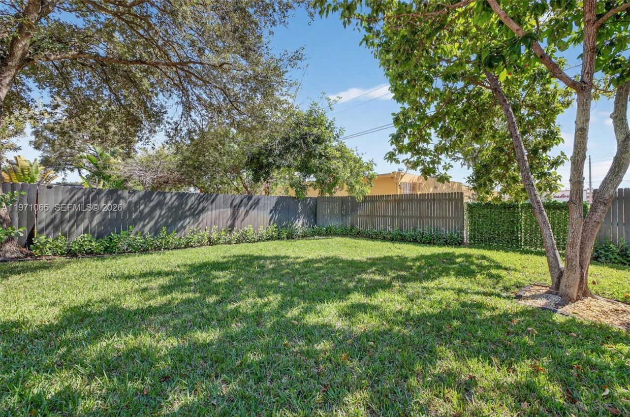 252 SW 23rd St , Fort Lauderdale, FL 33315 Photo