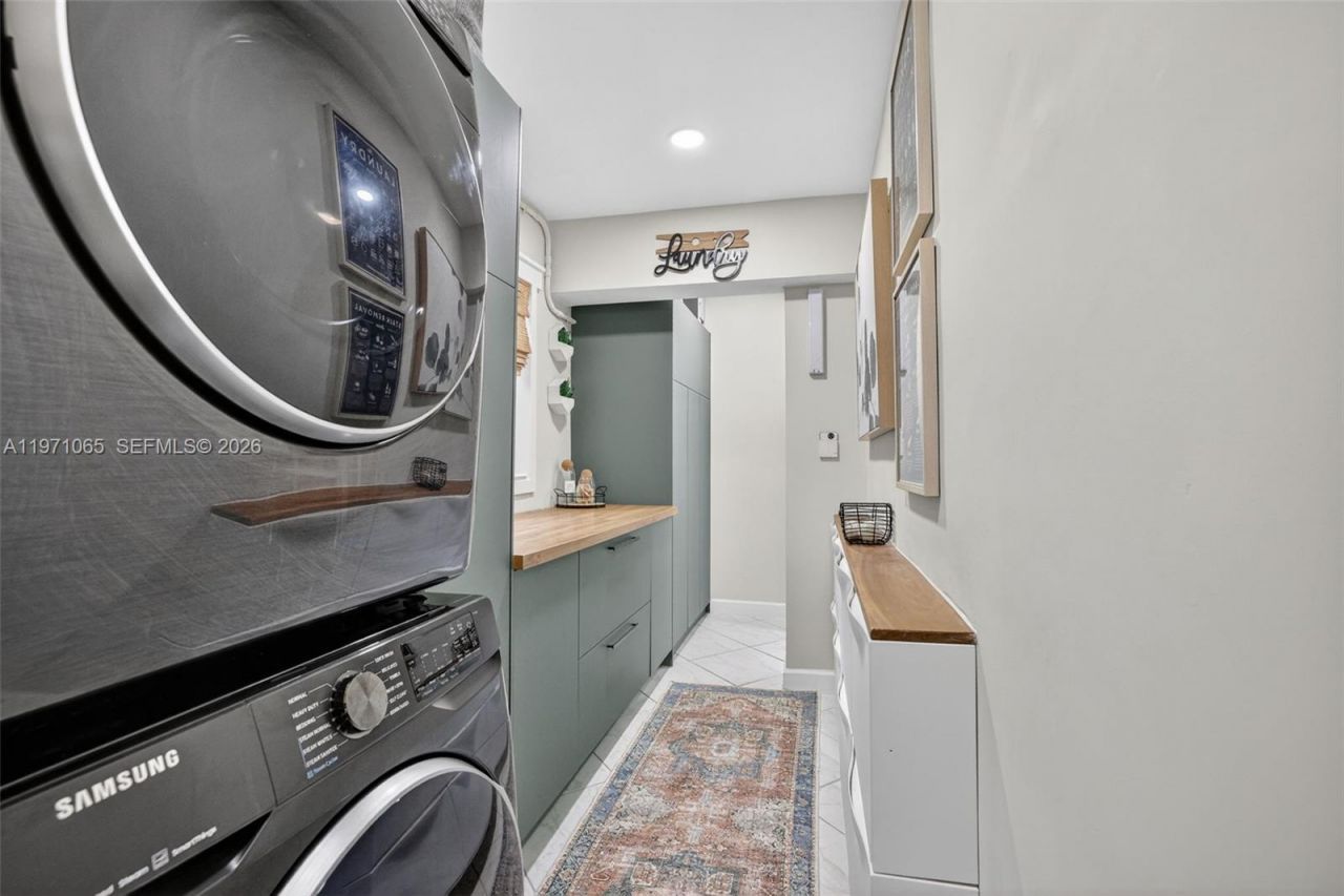 252 SW 23rd St , Fort Lauderdale, FL 33315 Photo