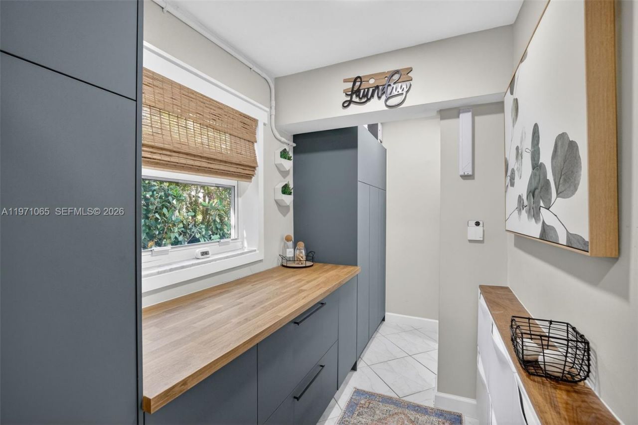 252 SW 23rd St , Fort Lauderdale, FL 33315 Photo