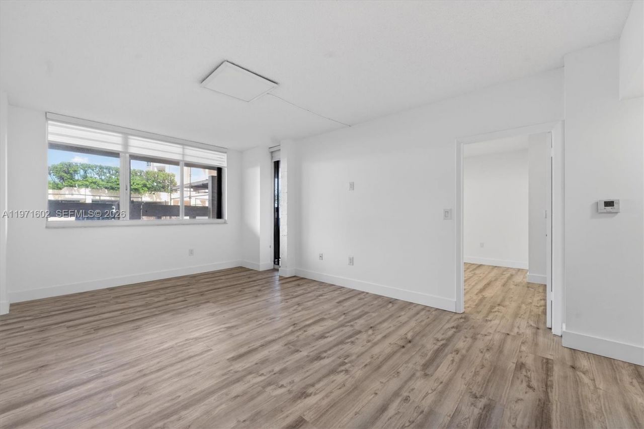 540 Brickell Key Dr , Unit 414, Miami, FL 33131 Photo