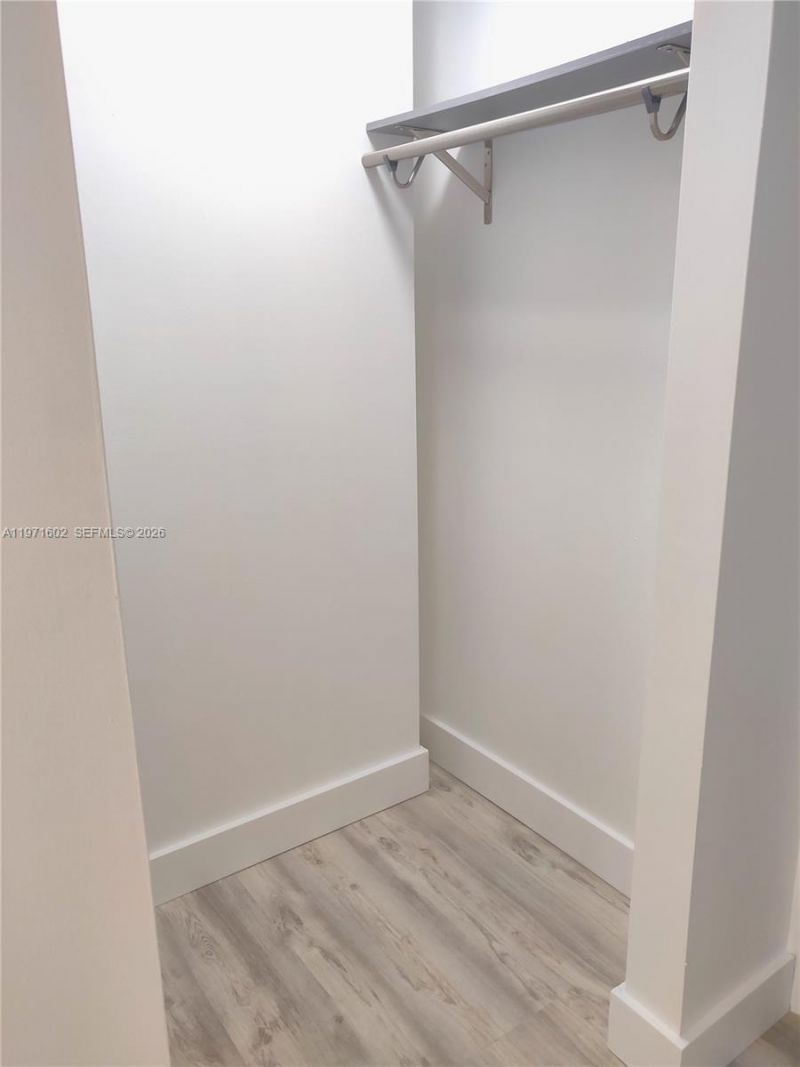 540 Brickell Key Dr , Unit 414, Miami, FL 33131 Photo