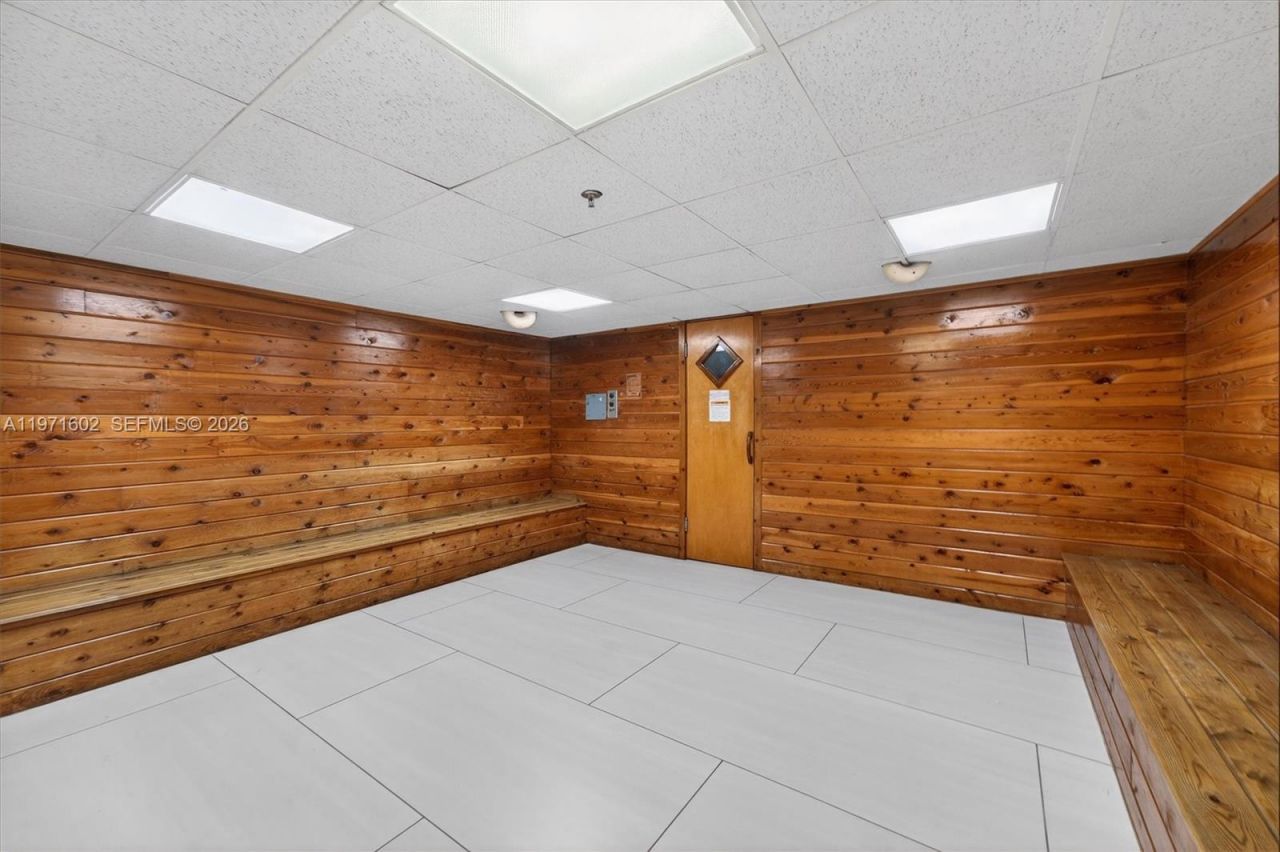 540 Brickell Key Dr , Unit 414, Miami, FL 33131 Photo