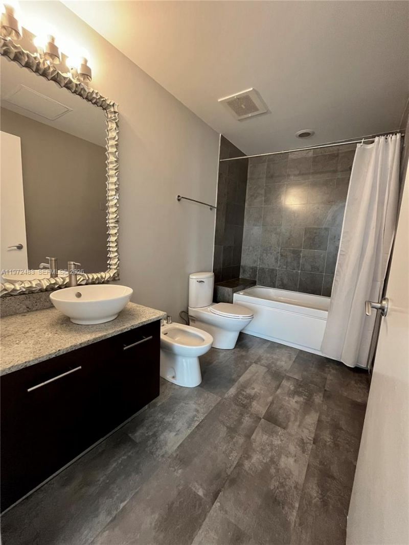 3029 NE 188th St, Unit 411, Aventura, FL 33180 Photo