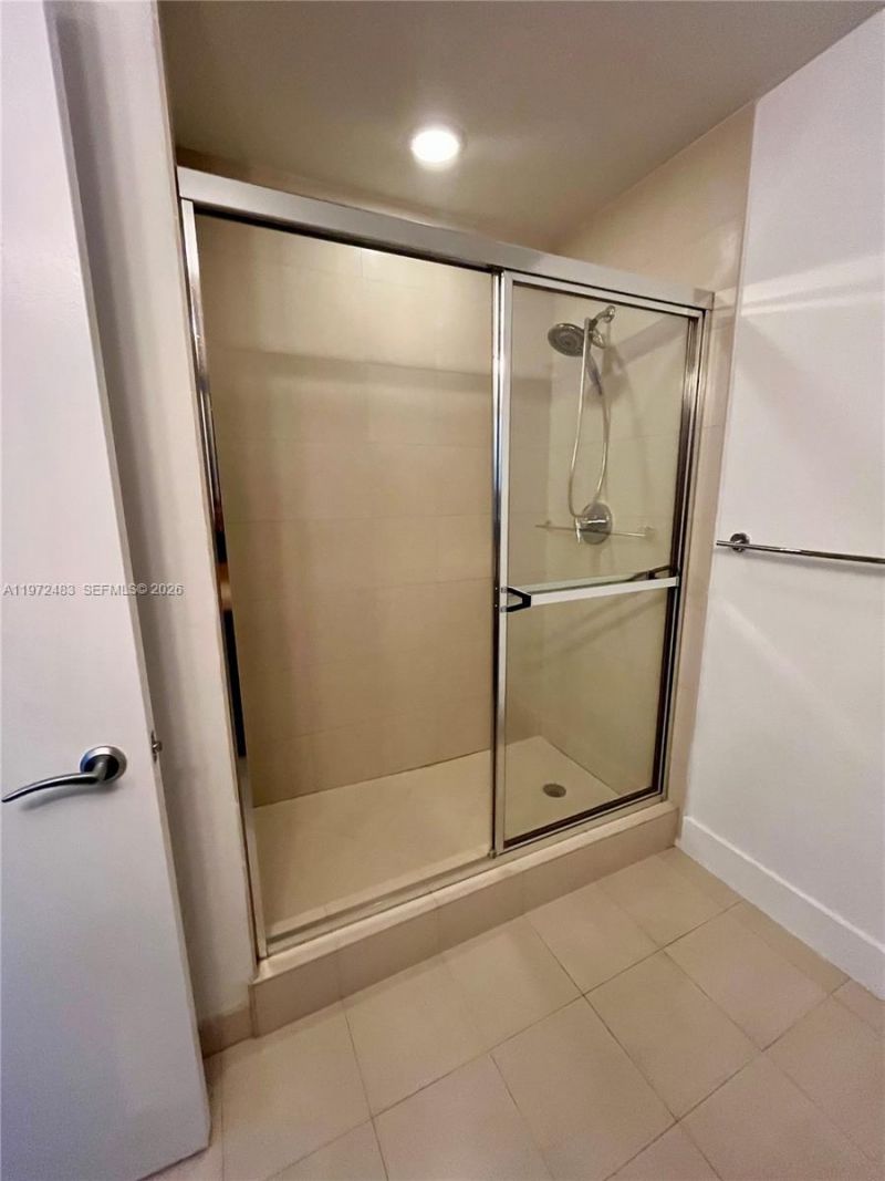 3029 NE 188th St, Unit 411, Aventura, FL 33180 Photo