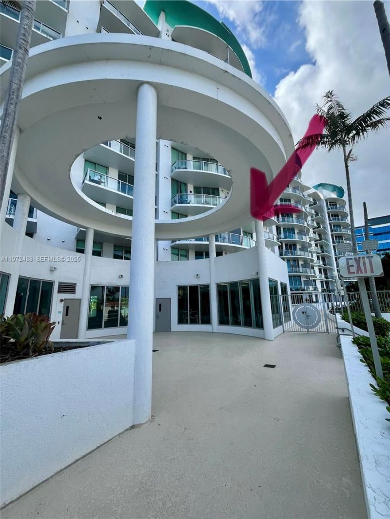 3029 NE 188th St, Unit 411, Aventura, FL 33180 Photo