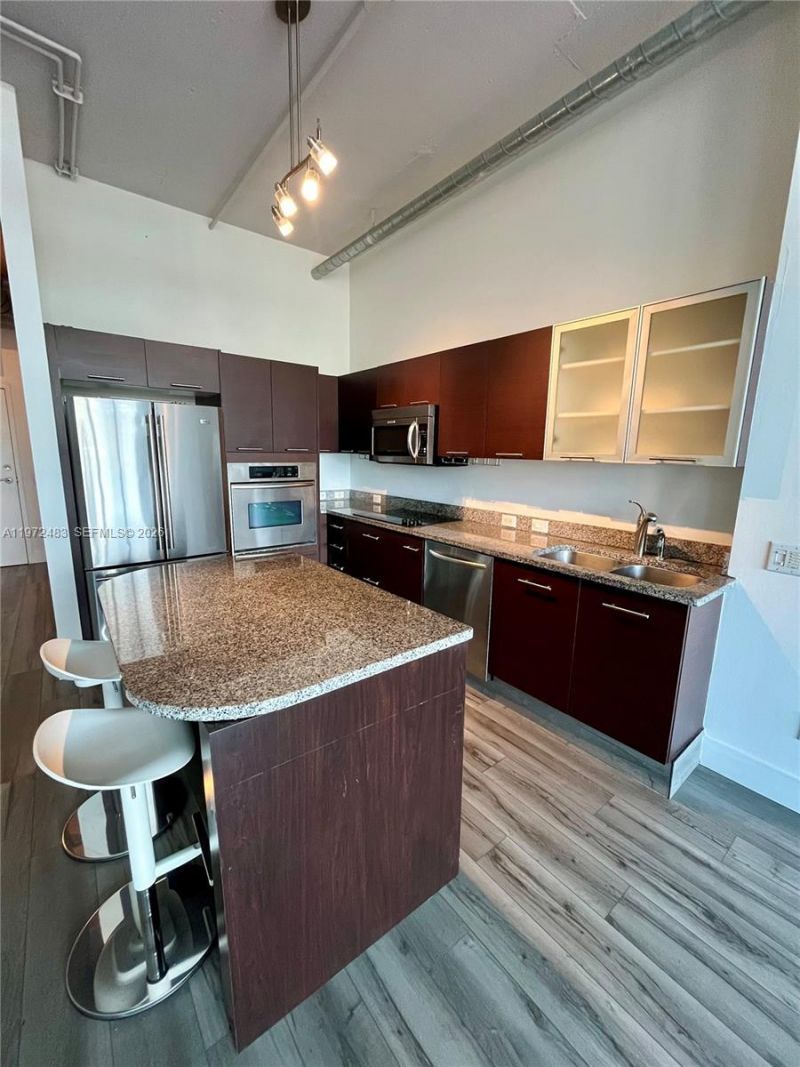 3029 NE 188th St, Unit 411, Aventura, FL 33180 Photo