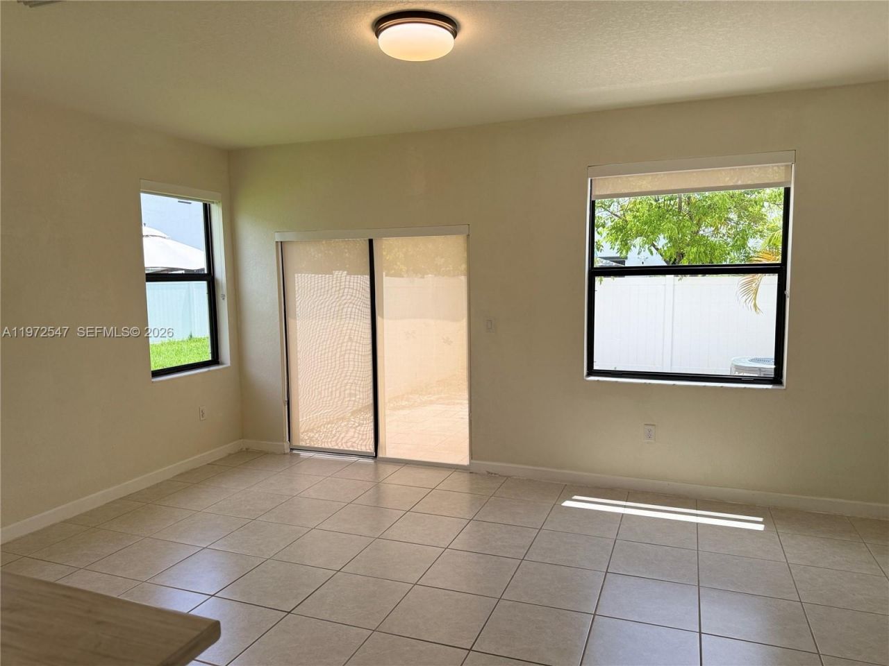 10623 W 33rd Ct , Unit 10623, Hialeah, FL 33018 Photo