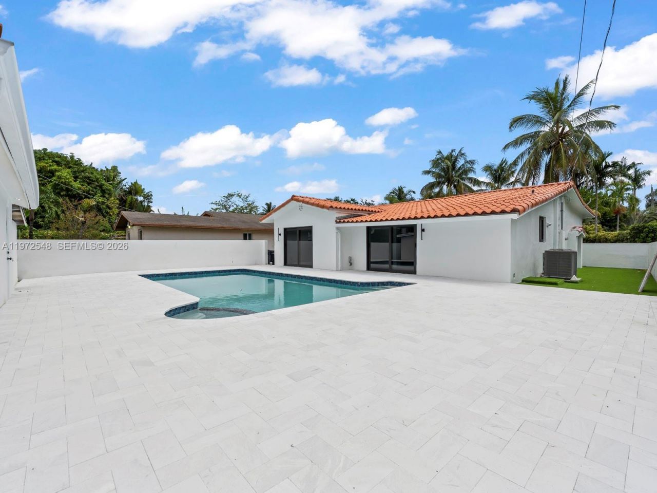 1221 Biarritz Dr, Miami Beach, FL 33141 Photo